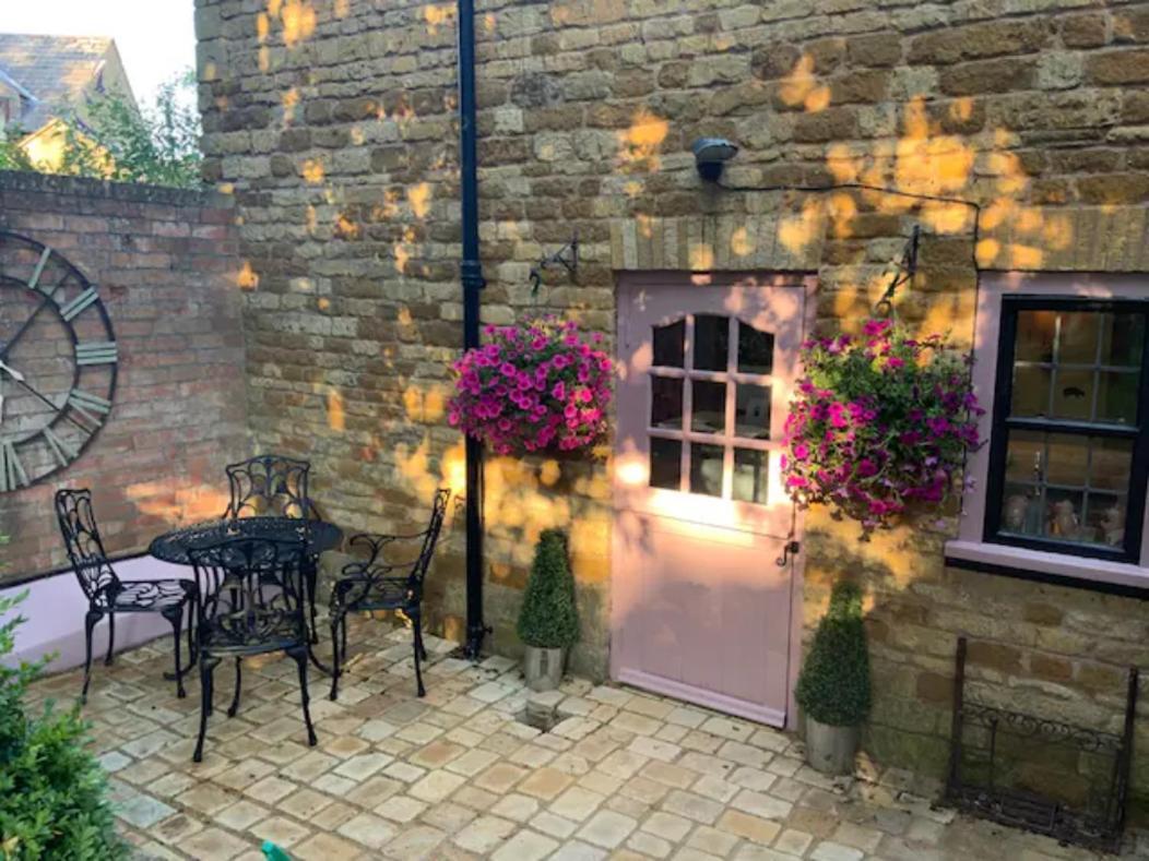 Piglet Lodge Pebworth Dış mekan fotoğraf